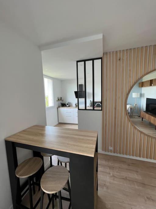 דירות קלויר-אט-קוויר Le Calme - Design - Vue Panoramique Sur La Saone מראה חיצוני תמונה